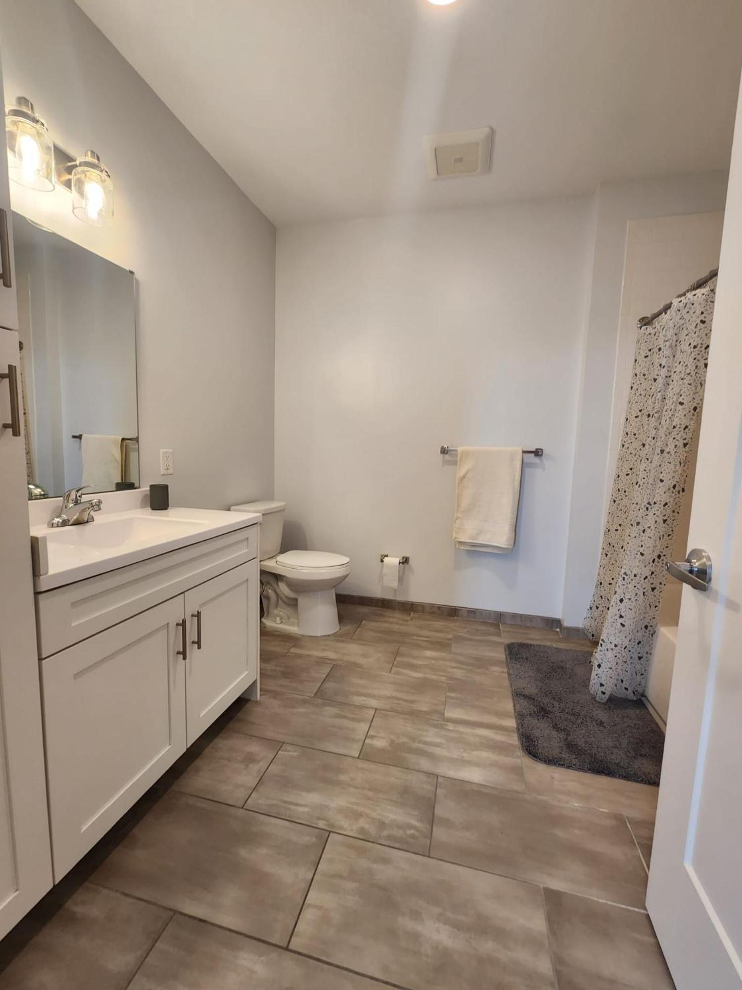 Апартаменти Pristine 2Br Apt With Modern Amenities Near Nyc Джерсі-Сіті Екстер'єр фото